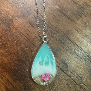 Teardrop Beachy Pendant Necklace